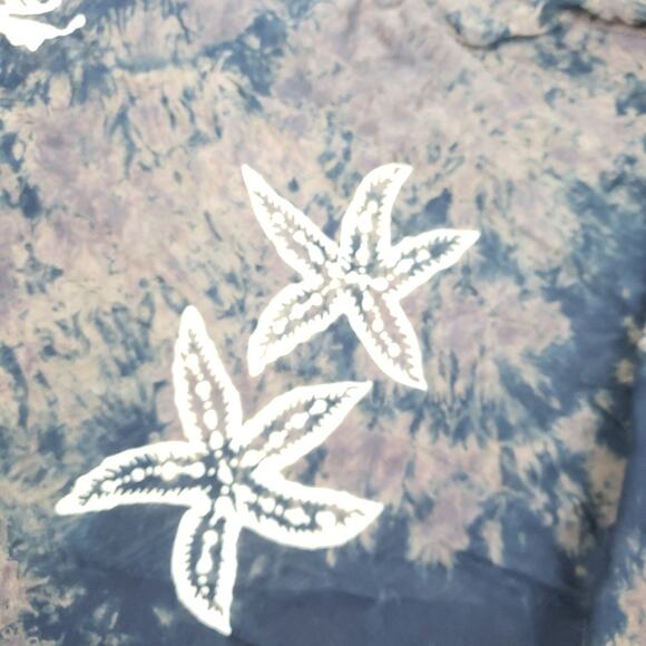 Sarong | Turtle Starfish Hibiscus Print - Picture 4 of 6